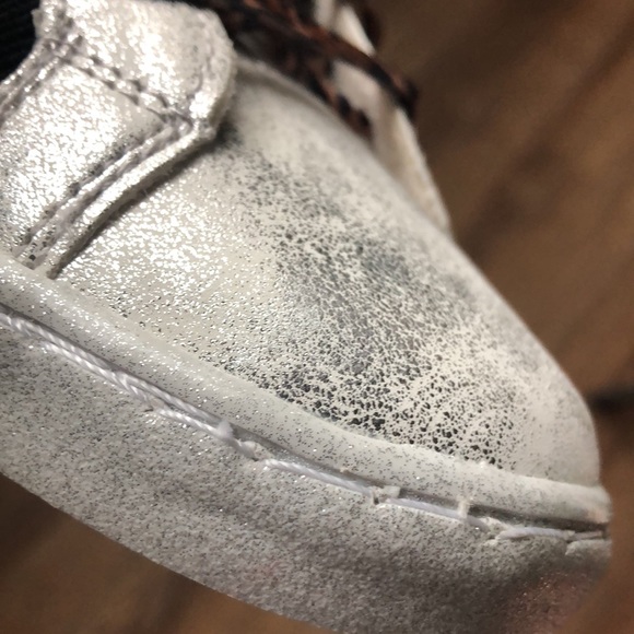 New Justice Sport Kids Sneakers Size 5 Youth - Picture 5 of 10